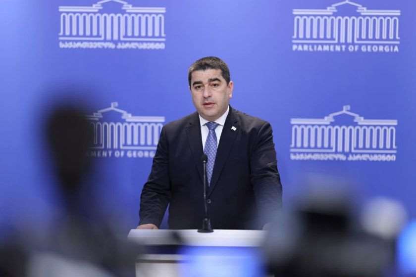 შალვა პაპუაშვილი – ადამიანის უფლებების დაცვა მისი ქცევის გამართლებას არ მოითხოვს, შეგიძლია, იდავო სასჯელზე, მაგრამ დაგმო პოლიციელზე ძალადობა, ევროკავშირისგან ამ თანმიმდევრულობას ვითხოვთ