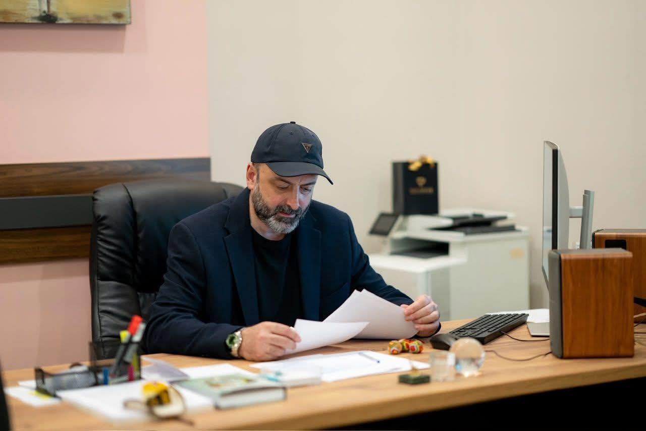 ირაკლი კიკვაძე: აჭარის ტელევიზია დროებით ტბელ აბუსერიძის №5-ში გადავიდა, ამუშავდა ყველა ის მექანიზმი, რაც სჭირდება ტელევიზიას, 3 წელში კი ახალი შენობა აშენდება