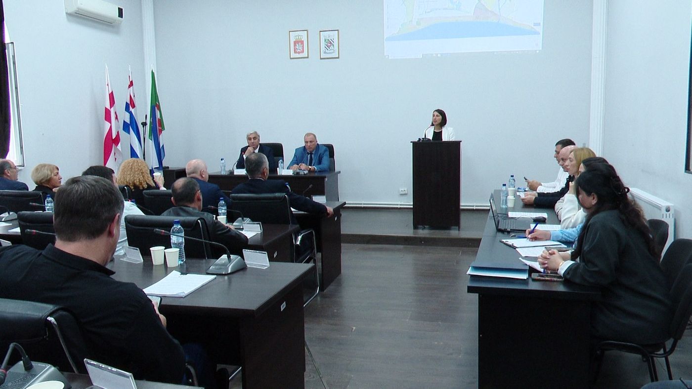 ქობულეთის საკრებულომ ზონების სტატუსი შეცვალა და ბიუჯეტის ანგარიში მოისმინა