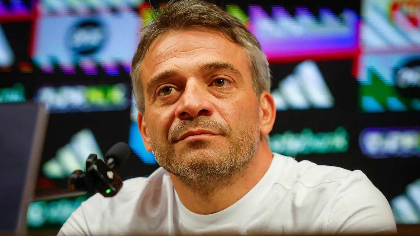 რამაზ სვანაძე: ვხედავ თქვენს სახეებს, ჟურნალისტების. რა თქმა უნდა, მარცხმა გული დაგვწყვიტა, მაგრამ მომავალს უნდა ვუყუროთ იმედით