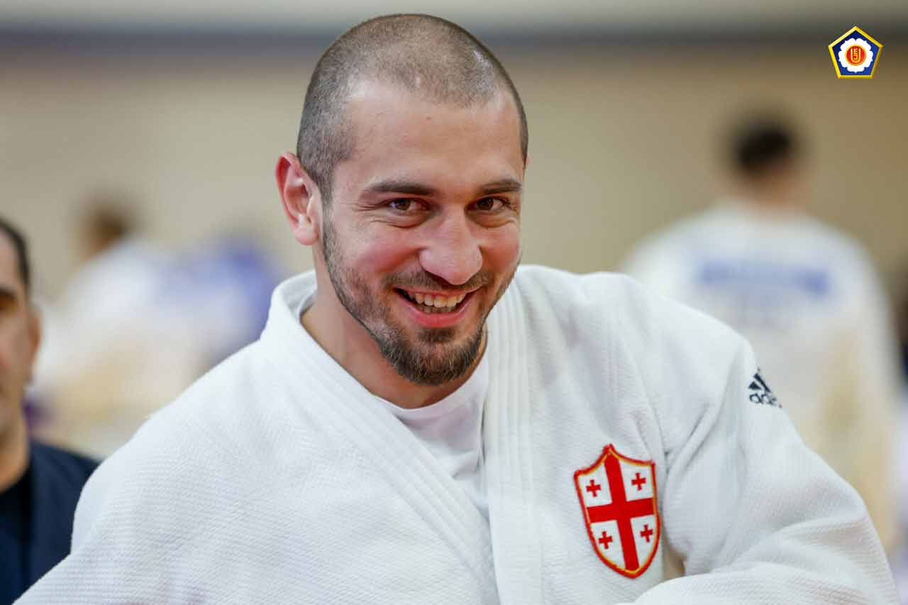 ლაშა ბექაურმა მსოფლიო ჩემპიონატზე გამოსვლა გამარჯვებით დაიწყო