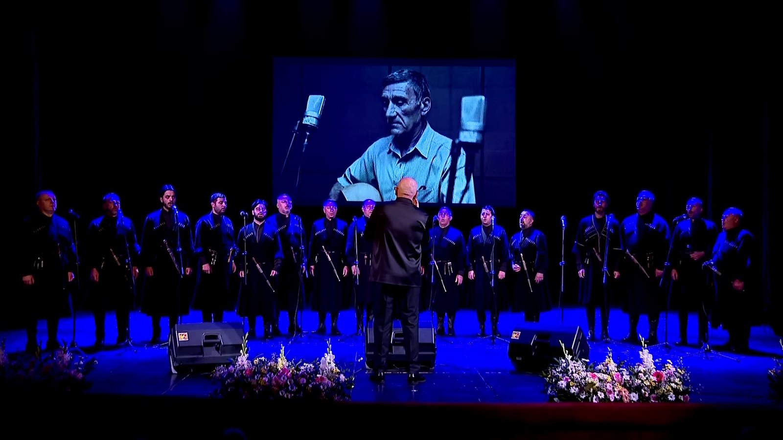 აჭარის სახელმწიფო ვოკალური ანსამბლი „ბათუმი“ 35 წლის იუბილეს აღნიშნავს