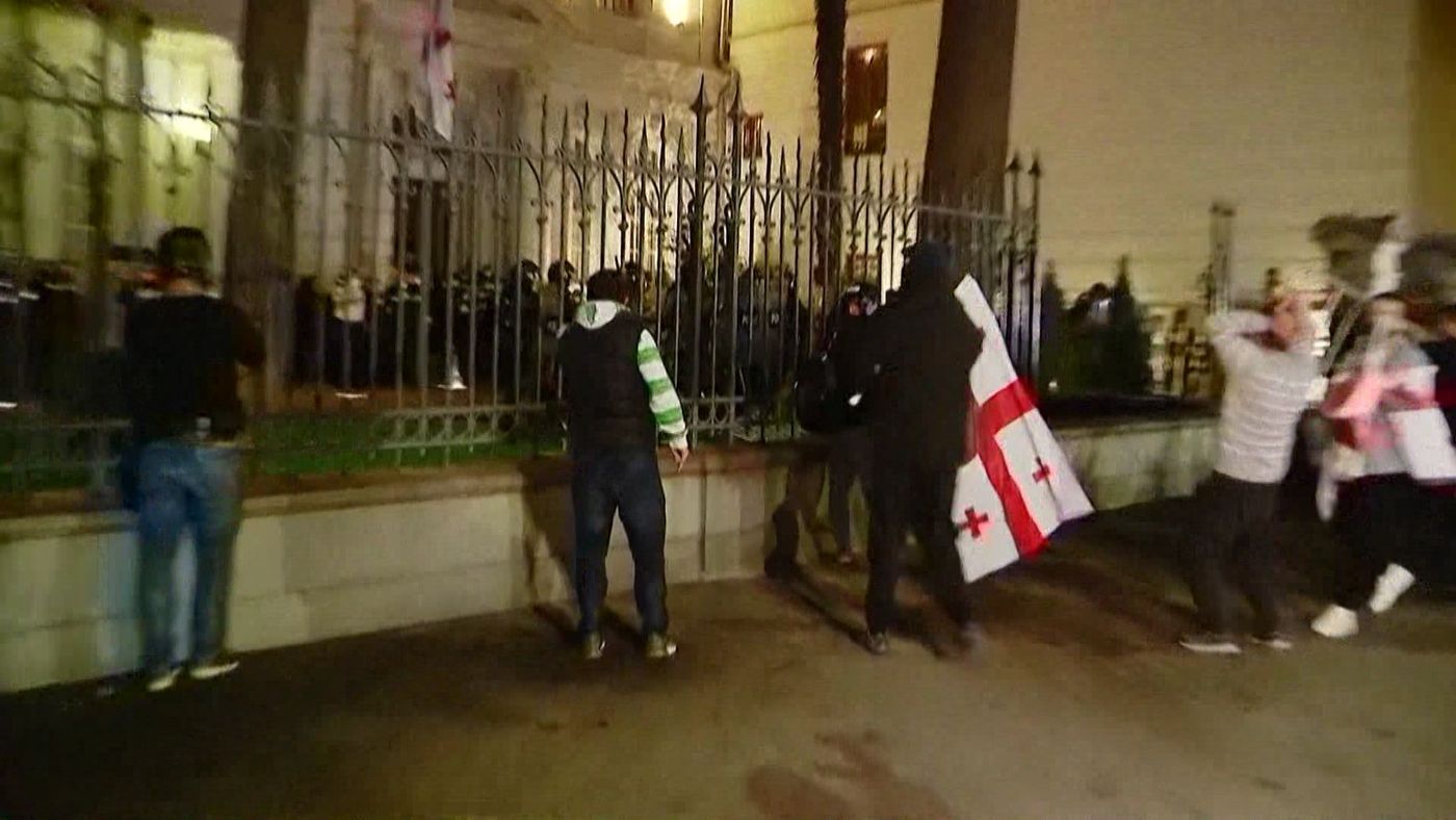 მოითხოვს თუ არა პაატა ბურჭულაძე საპროცესო შეთანხმებას - მამა-შვილის პოზიციები ერთმანეთს არ ემთხვევა