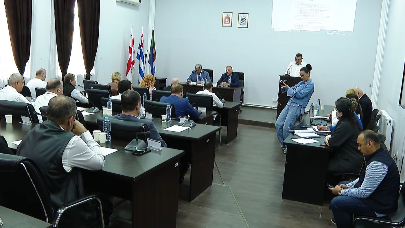 ქობულეთის მუნიციპალიტეტის 2026 წლის ბიუჯეტი 632 800 ლარით გაიზარდა და ჯამში 111 მილიონ ლარს გადააჭარბა