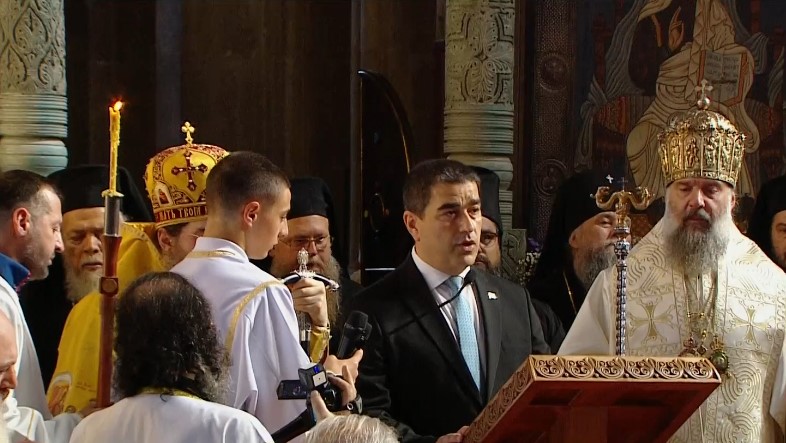 შალვა პაპუაშვილი – ჩვენ თაობას წილად ხვდა პატივი, აღვნიშნოთ ქრისტიანული სახელმწიფოებრიობის 1700 წელი, გადავშალოთ ფურცელი მომავალი თაობისთვის, რომელიც მცხეთაში, ამ ადგილას აუცილებლად შეიკრიბება 100 წლის შემდეგ