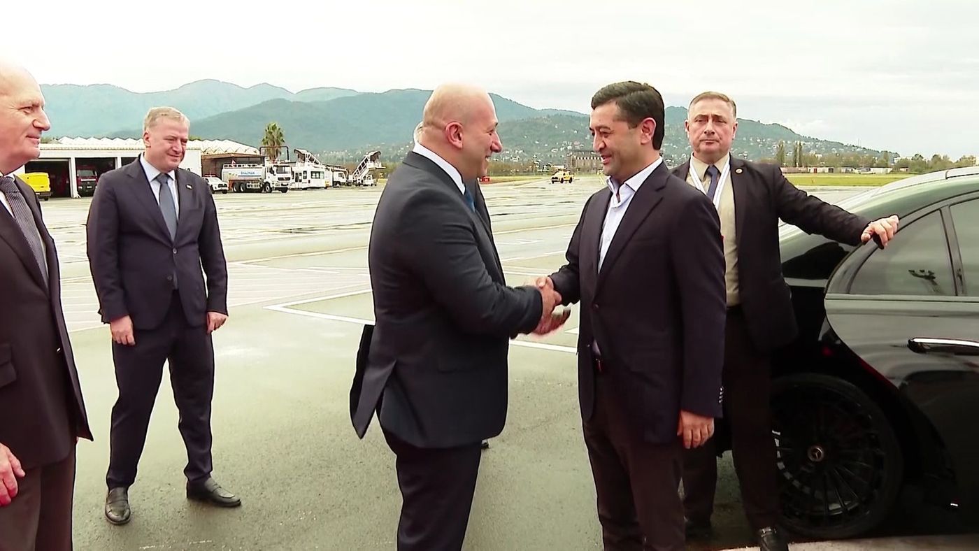 უზბეკეთის რესპუბლიკის საგარეო საქმეთა მინისტრი საქართველოს ეწვია