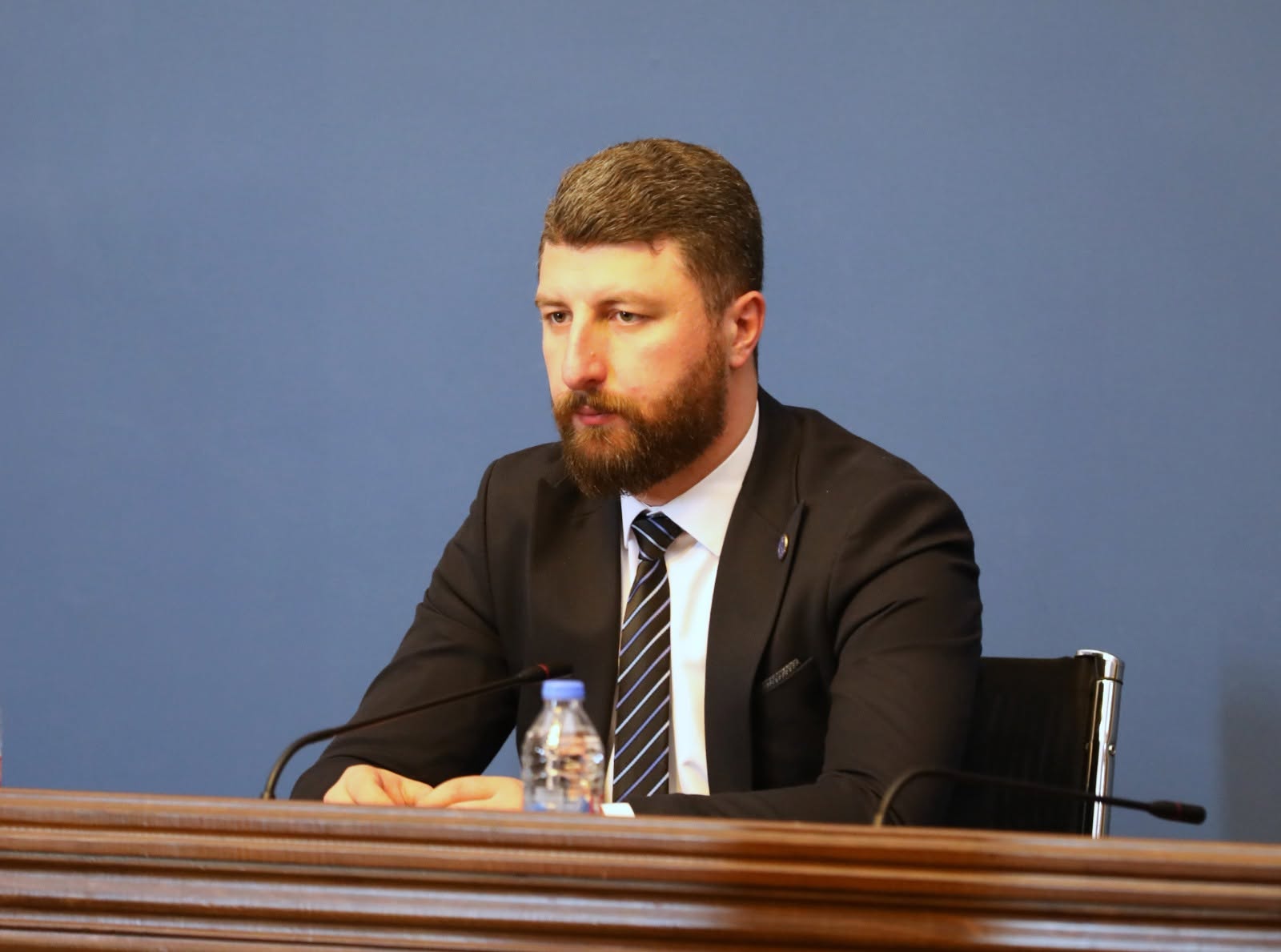 არჩილ გორდულაძე – ბადრი ჯაფარიძე ცდილობს, გაამართლოს ალეკო ელისაშვილი და მიანიშნებს, რომ პოლიტიკური პარტიის საარჩევნო სიაში მყოფი პირის დანაშაული არ არის პარტიის აკრძალვის არგუმენტი