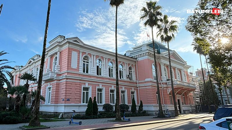 ჯარიმებით და მოსაკრებლებით ბათუმის ბიუჯეტში 76 მილიონი შევიდა – 6 თვის მონაცემები