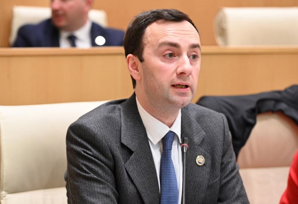 ლევან მახაშვილი – IRI-ის კვლევით ვხედავთ, რომ ოპოზიცია დაშლილი და დაქუცმაცებულია, არჩევნების მიღმა ხელისუფლების ძალადობრივი გზით შეცვლის პროექტი ჩავარდა