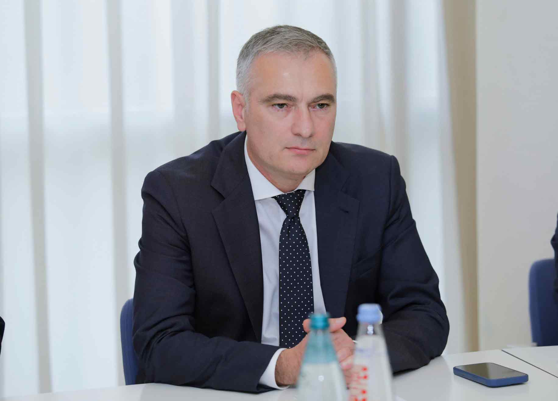 პაატა სალია – დეესკალაციის ოთახში პატიმრების გადაყვანა არის უსაფრთხოების ღონისძიება, რათა არ მოხდეს ბრალდებულის, მსჯავრდებულის ან პენიტენციური სამსახურის თანამშრომლის ჯანმრთელობის დაზიანება