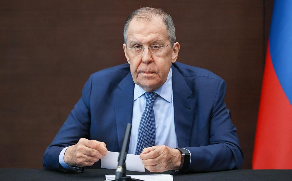 სერგეი ლავროვი აცხადებს, რომ ვოლოდიმირ ზელენსკი „ბრძოლის ველზე შესვენებას არ იმსახურებს“