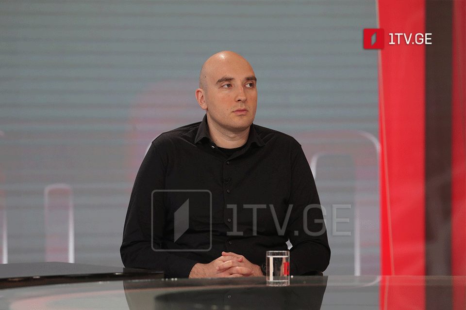 ირაკლი ფავლენიშვილი – ვაფრთხილებდით ყველას, რომ ივანიშვილის ქმედებები საშიში იყო და გამოიწვევდა მონაწილე პირების დასანქცირებას, რაც ხელს შეუწყობდა, სისტემის დემონტაჟის გარეშე, ქვეყნის იზოლაციას