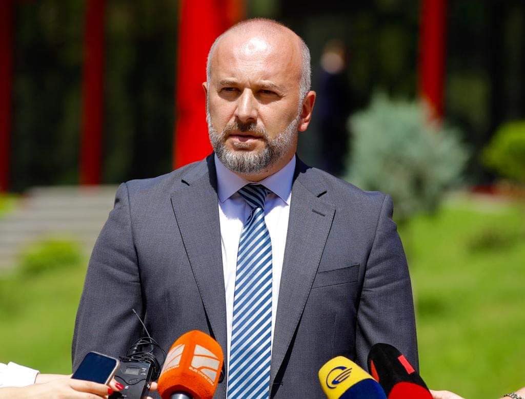 ზვიად შალამბერიძე – დიდ წევრ ქვეყნებს სურთ, ევროკავშირის მართველობაზე ბერკეტი მთლიანად აიღონ და გადაწყვეტილებები პატარა ქვეყნების ნაცვლად მიიღონ