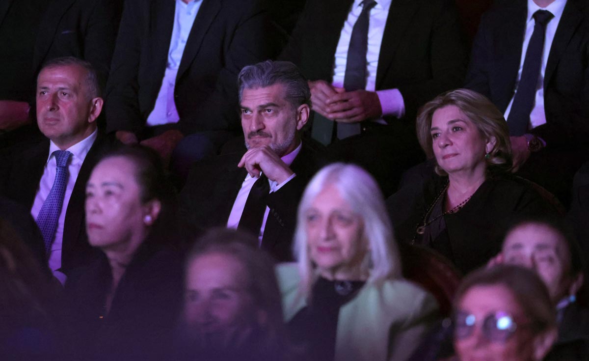 მიხეილ ყაველაშვილი, მეუღლესთან ერთად, ბათუმის სახელმწიფო დრამატულ თეატრში სოფიკო ჭიაურელის ხსოვნისადმი მიძღვნილ საღამოს „სოფიკო 90“ დაესწრო