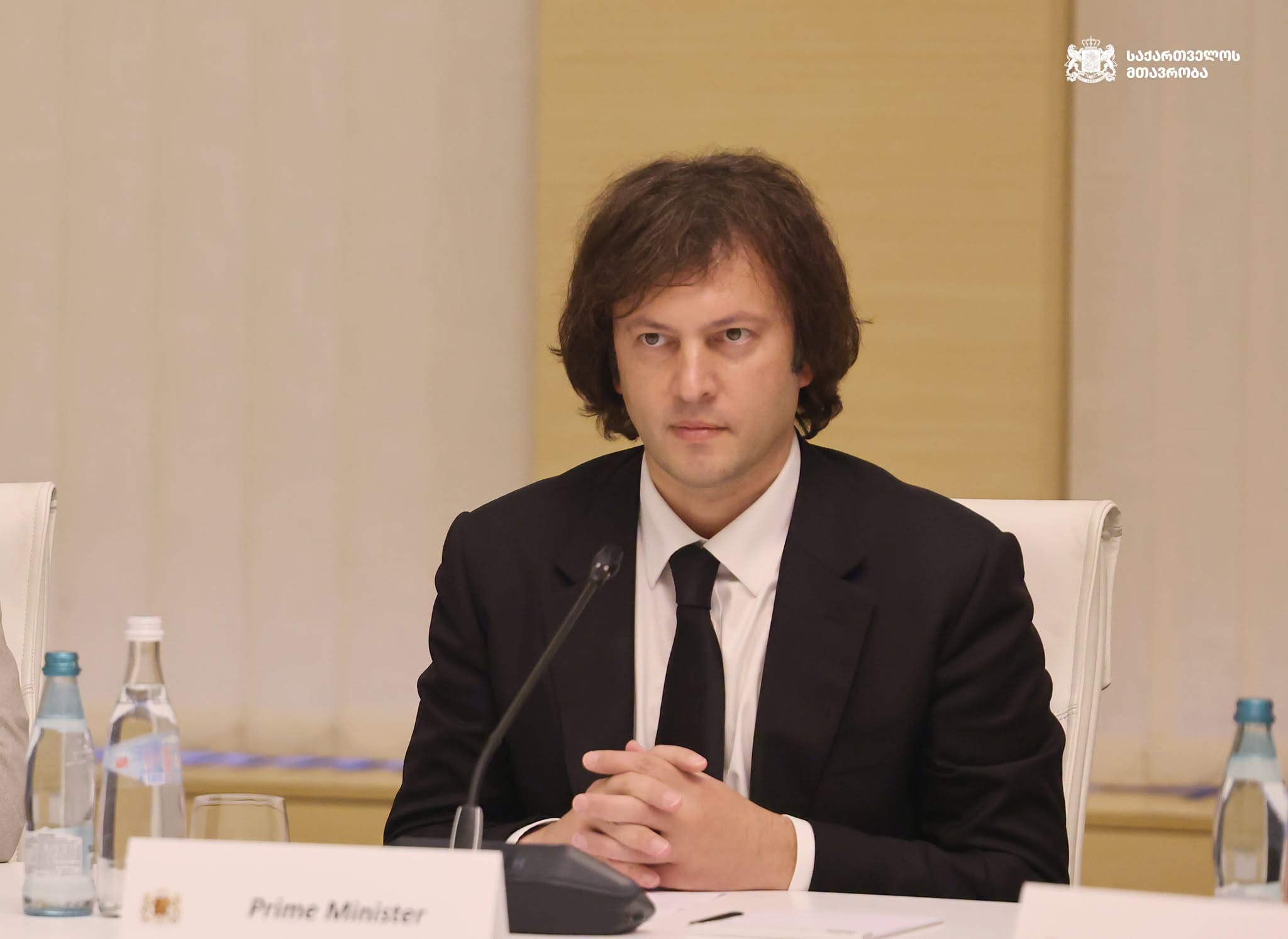 ირაკლი კობახიძე: კონტექსტია მნიშვნელოვანი, რა კონტექსტშია სიტყვა რეჟიმი გამოყენებული. როდის შეუძლია მედიასაშუალებას შეფასებითი განცხადება გაავრცელოს, როდის არ შეუძლია, ამას ადგენს ობიექტურობის სტანდარტები