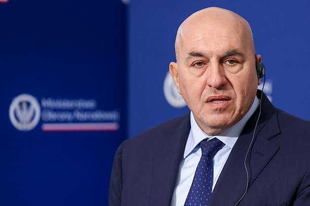იტალიის თავდაცვის მინისტრი: მილანში მომხდარი არეულობა ჰიბრიდული ომის შედეგია