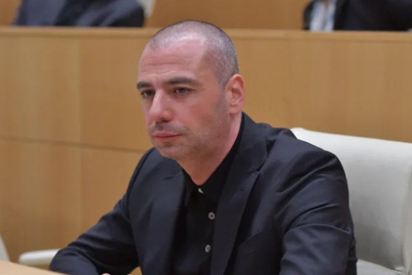 ლევან მაჭავარიანი: შუა დერეფნის მნიშვნელობიდან გამომდინარე, მათ უკვე მოუწევთ იმასთან შეგუება, რომ ჩვენ ვერ გვანაცვლებენ ვერც რევოლუციის გზით, ვერც არჩევნების გზით და მოუწევთ ჩვენთან დასხდომა და საუბარი, იქიდან გამომდინარე, რომ დღეს უკვე ევროკავშირს საქართველო მეტად სჭირდება, ვიდრე საქართველოს ევროკავშირი