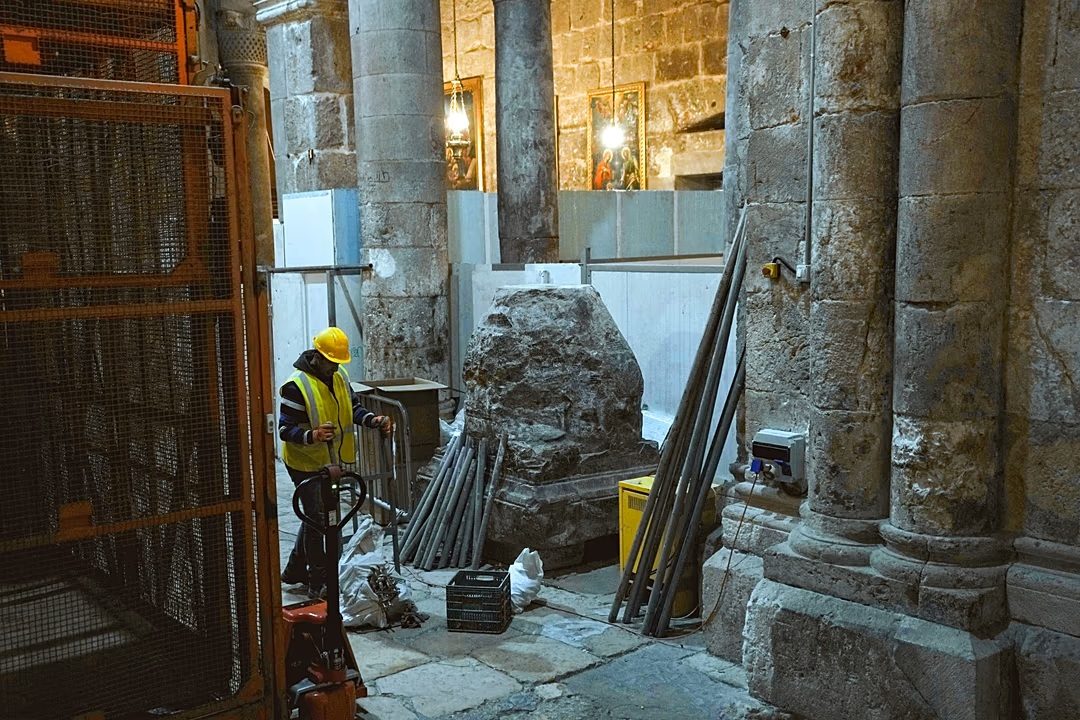 იტალიელმა არქეოლოგებმა იერუსალიმში, აღდგომის ტაძრის ქვეშ, იესო ქრისტეს სავარაუდო სამარხი აღმოაჩინეს