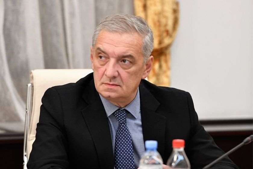 გიორგი ვოლსკი იაპონიის გადაწყვეტილებაზე „უცხოური აგენტების რეგისტრაციის სისტემის“ შემოღებასთან დაკავშირებით: რა საკვირველია, არავის მოსვლია აზრად, რომ იაპონიას პრორუსულობა დააბრალოს ან რუსული კანონების მიღება. აქედან გამომდინარე დავფიქრდეთ, რას ნიშნავს საქართველოს წინააღმდეგ განხორციელებული შეტევა. რამდენად პოლიტიკურად ანგაჟირებულია და რა მიზნებს ემსახურება