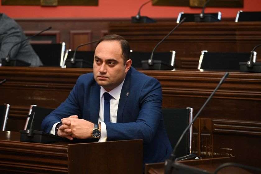 ზურაბ ქადაგიძე: საქართველოში გამჭვირვალობის შესახებ კანონის ამოქმედებამ გარკვეულ ძალებს შეუზღუდა „შავი ფულით“ სარგებლობა და, შესაბამისად, ქვეყნის ძირგამომთხრელ კამპანიას ვეღარ აწარმოებენ