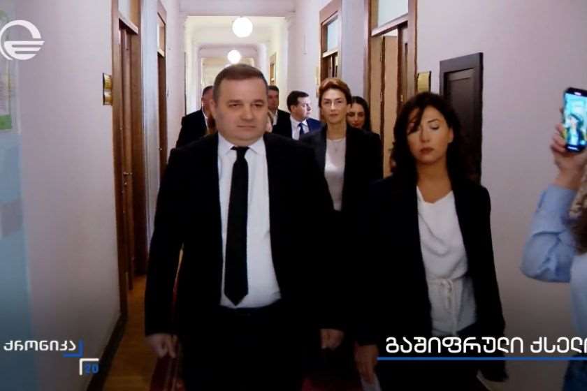 რა სტრატეგია აქვს ოპოზიციას 2028 წლისთვის - მმართველი გუნდი დარწმუნებულია, რომ ოპოზიციურ ფლანგზე გადალაგების ახალი სქემა შემუშავდება. „ქრონიკის“ სიუჟეტი