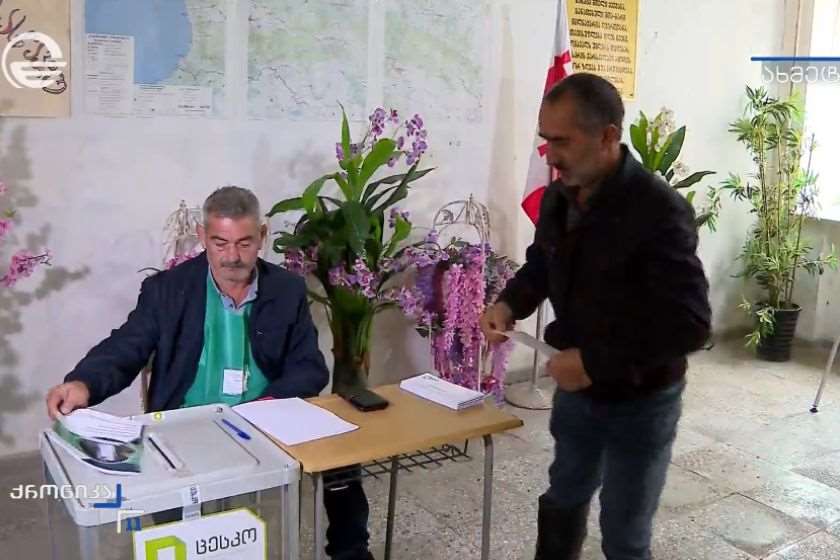 კენჭისყრა ახმეტის მუნიციპალიტეტში მშვიდ ვითარებაში მიმდინარეობს