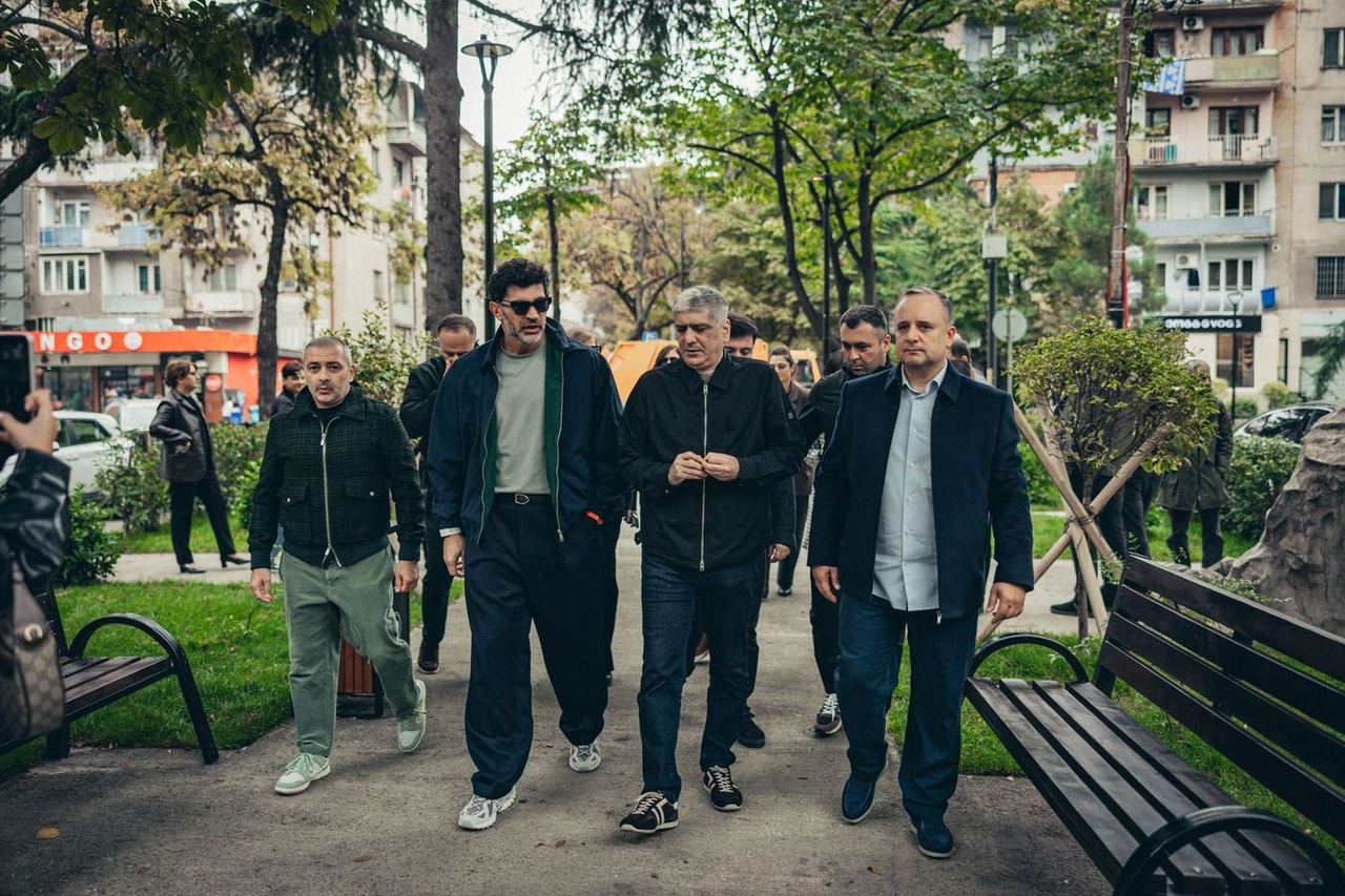 დედაქალაქის მერმა საბურთალოს რაიონში ახლად მოწყობილი დასასვენებელი სივრცეები დაათვალიერა