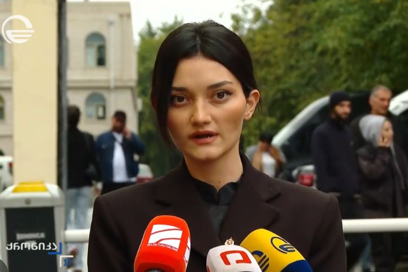 თბილისის საქალაქო სასამართლომ თამარ ჩერგოლეიშვილი ნიკა ობოლაძის სიტყვიერი შეურაცხყოფისთვის დააჯარიმა