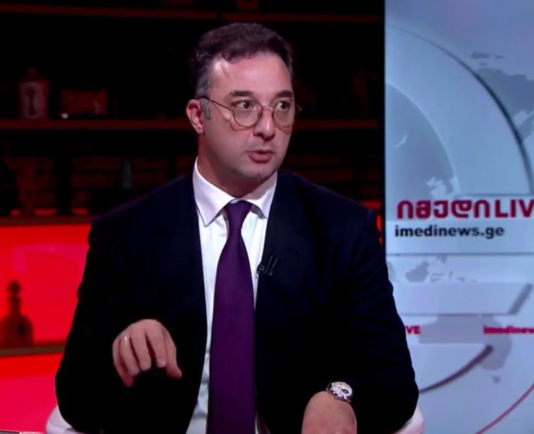 დავით სონღულაშვილი: ვისაც 30 თეთრად ჩასაბარებელი ყურძენი აქვს, უნდა დაფიქრდეს, აქვს თუ არა უფლება, რომ ვენახს მოუაროს. კეთილსინდისიერ მევენახეს ვერ ექნება ისეთი მოსავალი, რომ 30 თეთრად ჩააბაროს