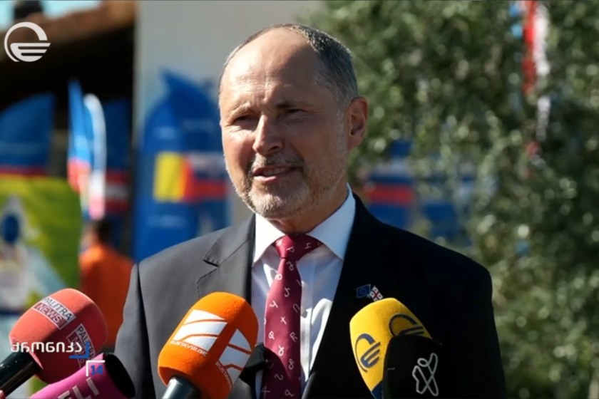 პაველ ჰერჩინსკი: ევროკავშირი არც საქართველოში და არც სხვა რომელიმე ქვეყანაში არ უჭერს მხარს ძალადობას. ჩვენ არასდროს ვმდგარვართ სახელმწიფო გადატრიალებისა და მთავრობის ცვლილების მცდელობის უკან
