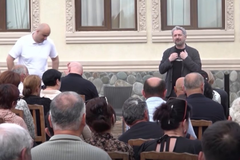 დაპირისპირება პარტია „ახალში“ - ვის დარჩება ლოგო და ნომერი? „ქრონიკის“ სიუჟეტი