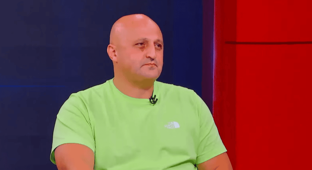 დარწმუნებული ვარ, ძალიან სწორად იქცევა და ის ახლა უფრო ღირებულია ციხეში - შუქრი ბურჭულაძე აღიარებს, რომ მამამისი ძალადობრივი აქციის ორგანიზატორი და ლიდერი იყო