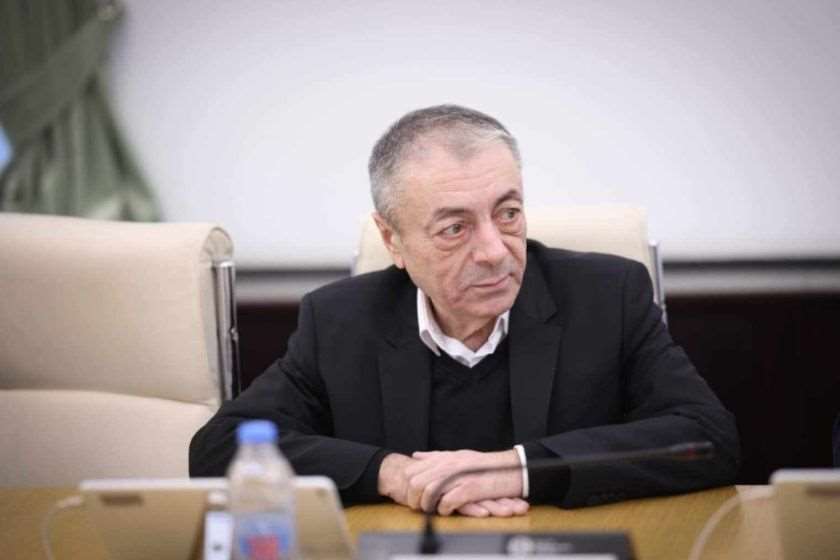 თენგიზ შარმანაშვილი ოპოზიციაზე: შენიღბონ მაინც თავისი მორჩილება გარე ძალების მიმართ