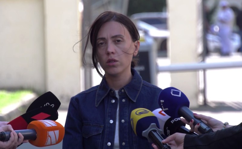 თქვენ უნდა იცოდეთ, რომ ივანიშვილი კლავს - ანა წითლიძე სუს-ის თანამშრომლებს მიმართავს ენმ-ს ლიდერი ძინა ივანიშვილის მმართველობას მკვლელობებისა და თვითმკვლელობების მომტანს უწოდებს.