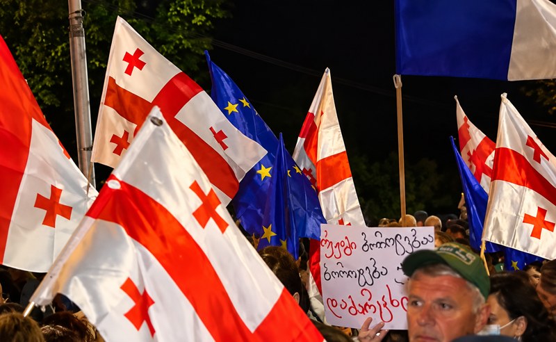 "რუსეთი მტერია" - თბილისში დღეს საპროტესტო მარში გაიმართება