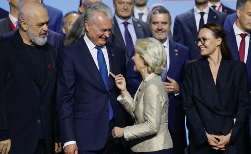Politico: EU ყველაზე პერსპექტიული კანდიდატებისთვის წევრობის სამოქმედო გეგმებს ამზადებს, „საგზაო რუკას" არ შესთავაზებენ საქართველოს