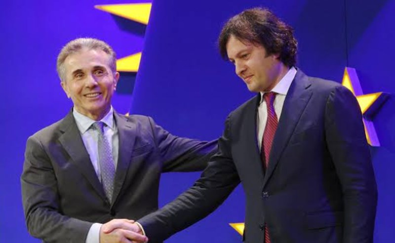 კობახიძე პასუხობს კითხვას, დაბრუნდება თუ არა ივანიშვილი პრემიერის პოსტზე