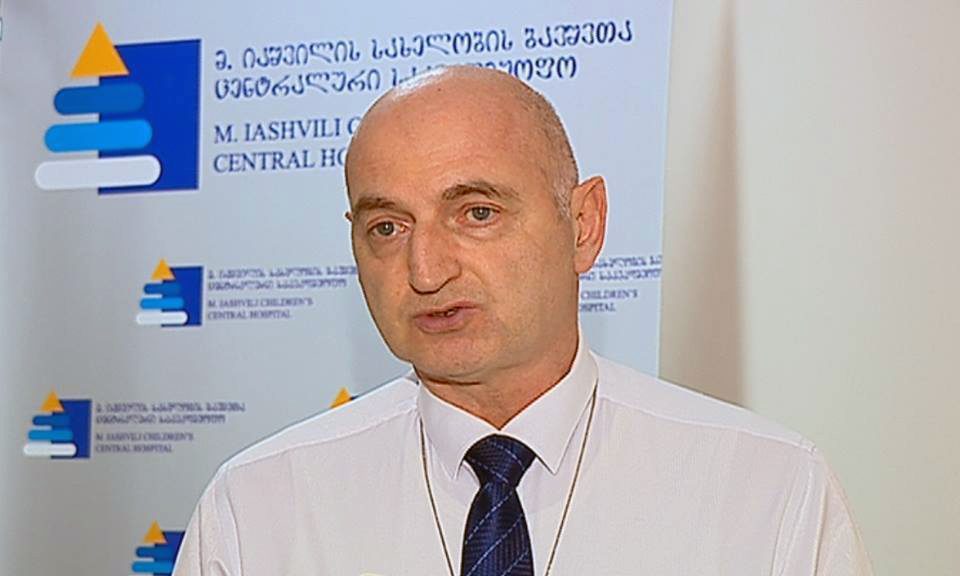 ივანე ჩხაიძე - ოქტომბერი ბოლო თვეა, როცა ბავშვებში კოკსაკის ვირუსის აქტიურობა მაღალია - ამ ვირუსს არ სჭირდება სპეციფიკური მკურნალობა, არ ხასიათდება მძიმე გართულებებით