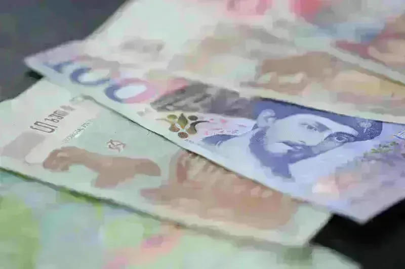 აშშ დოლარის ოფიციალური ღირებულება 2.6042 ლარი გახდა
