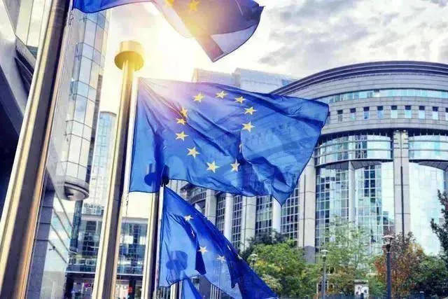 ევროპარლამენტი რეზოლუციის პროექტში ევროკავშირს მოუწოდებს, სანქციები დაუწესოს ბიძინა ივანიშვილს, ირაკლი კობახიძეს, შალვა პაპუაშვილსა და კახა კალაძეს