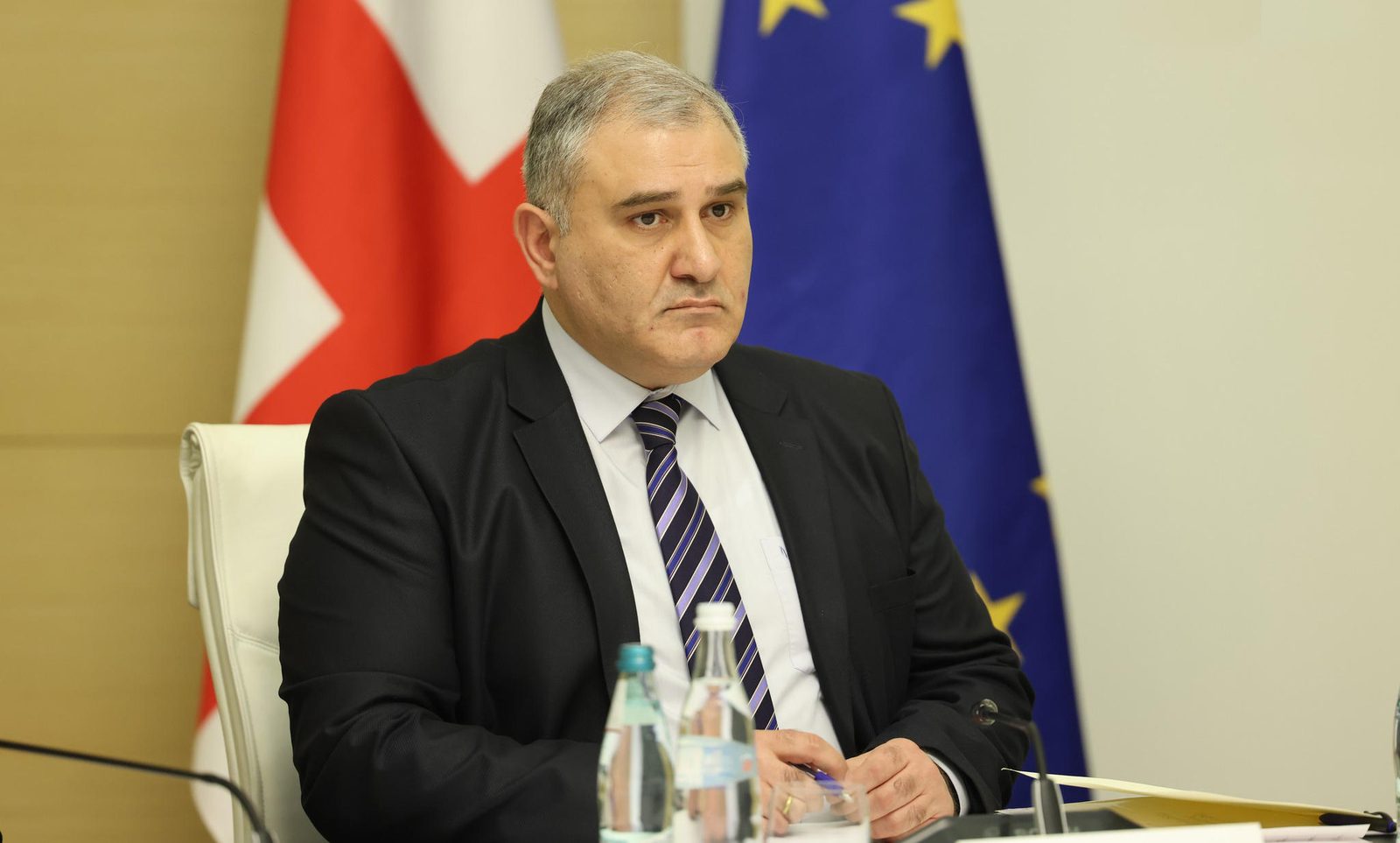 ჯანდაცვის მინისტრმა დადგენილება გამოსცა იმ პირობების შესახებ, რის შესაბამისადაც დევნილ ოჯახებზე საცხოვრებელი ფართის ნაცვლად ფულადი კომპენსაცია გაიცემა