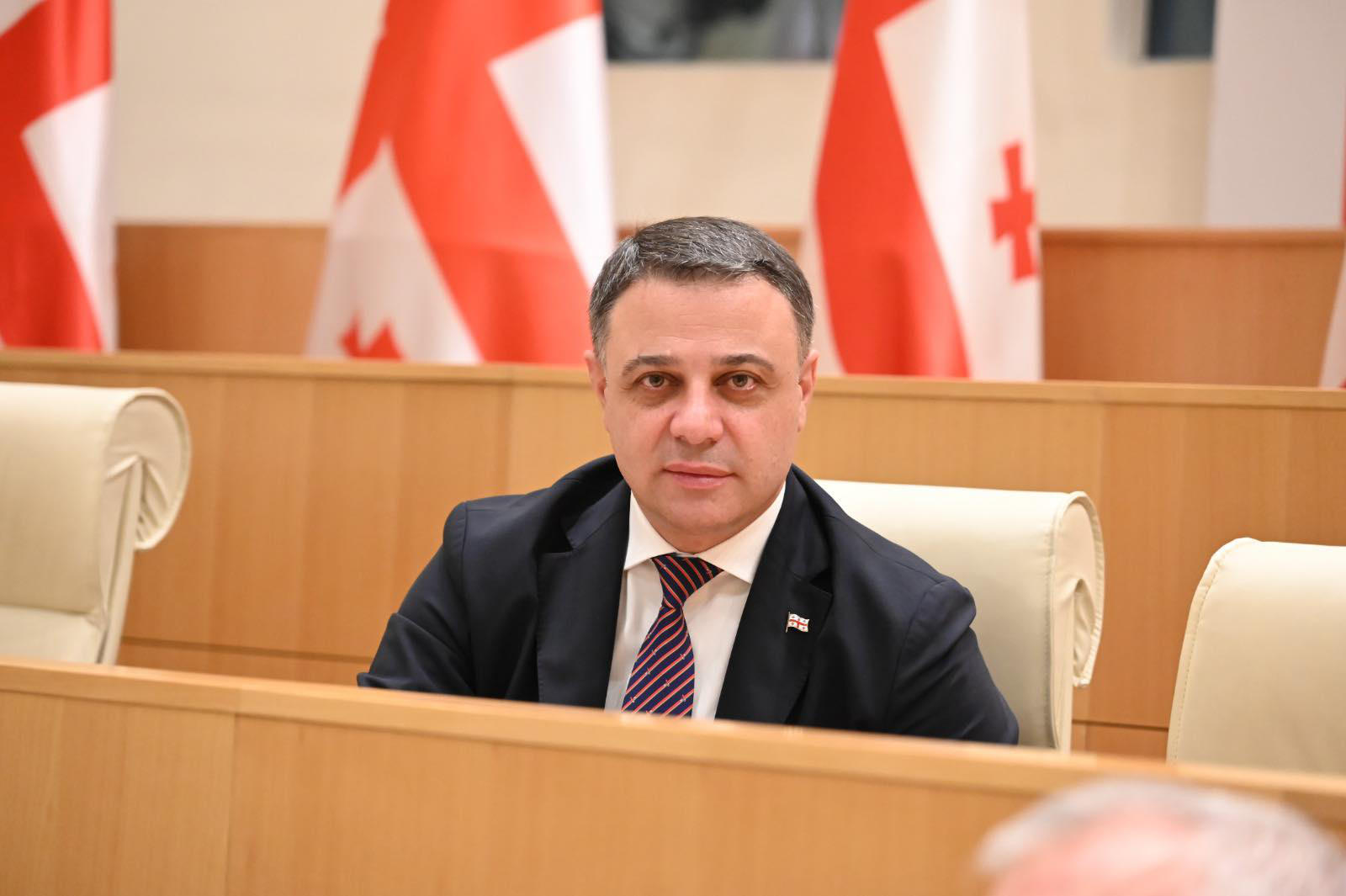 ალუდა ღუდუშაური - ჩვენი ქვეყნის სადარაჯოზე საკუთარი სიცოცხლის ფასად ვდგავართ და სამშობლოსთან მიმართებაში კომპრომისი არ და ვერ იქნება - ორ შვილს ვიფიცებ, რომ ეს ბოროტები ხელისუფლებაში ვერასდროს მოვლენ!