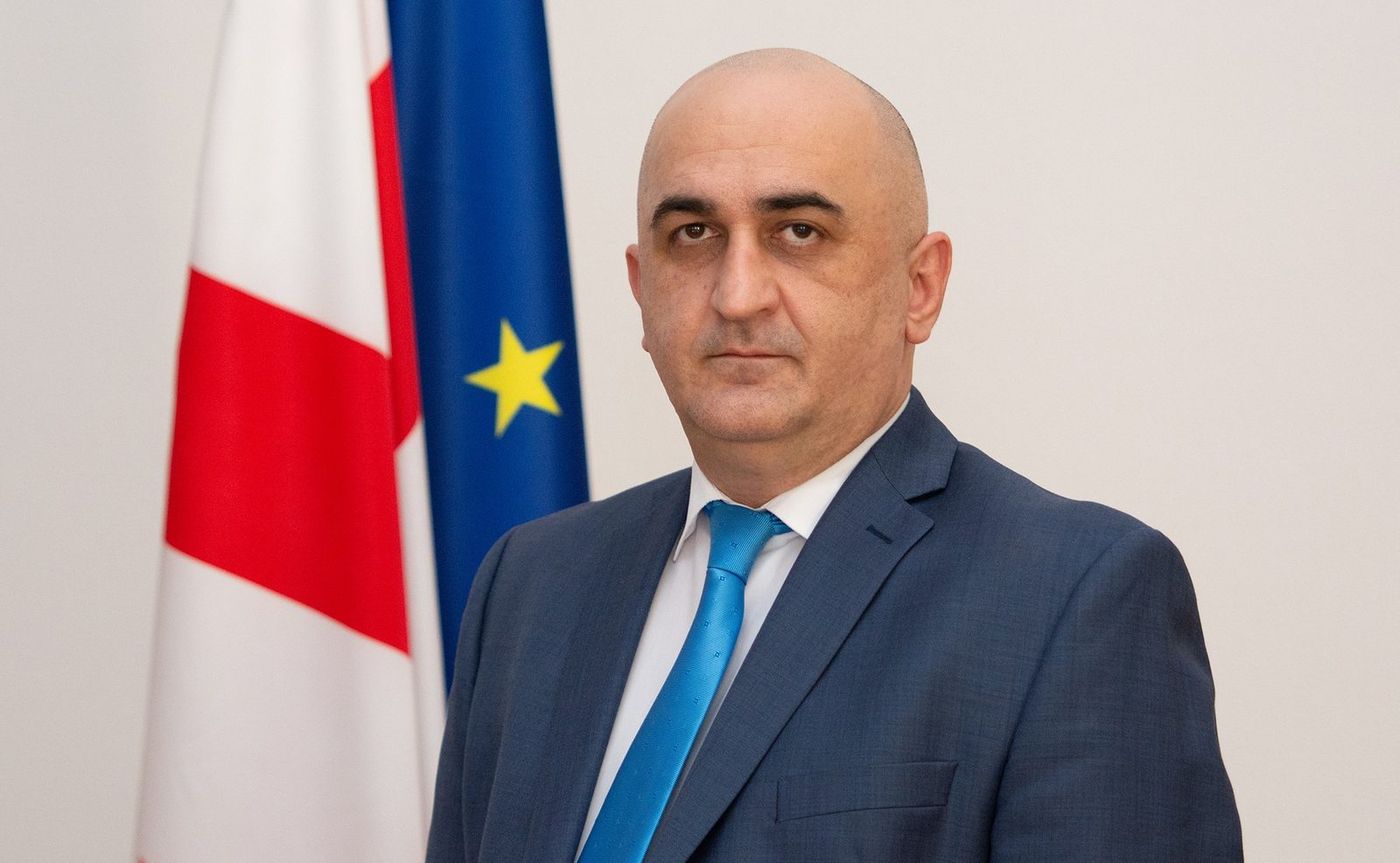 უზენაესი სასამართლოს მოსამართლის შერჩევის პროცესი მას შემდეგ განახლდა, რაც ერთადერთმა კანდიდატმა საკუთარი კანდიდატურა მოხსნა