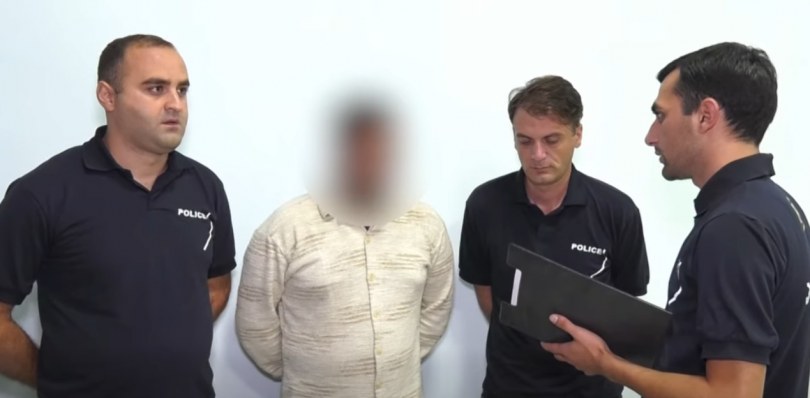 ნარკოტიკული საშუალების რეალიზაციის ბრალდებით 2 პირი დააკავეს - 1 უცხო ქვეყნის მოქალაქეა