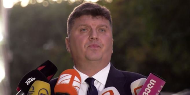 დიტო ჩუბინიძე საბოტაჟის ბრალდებას უარყოფს და აცხადებს, რომ ჟურნალისტურ საქმიანობას ეწეოდას
