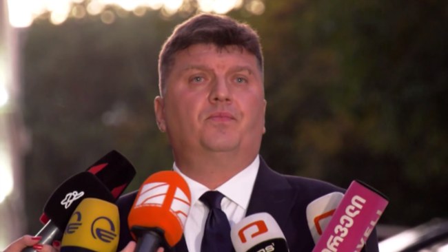 „ასავალ-დასავალის“ ჟურნალისტი სამშობლოს ღალატის მუხლით დააკავეს