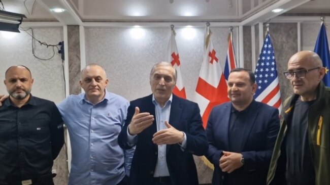 "დაყარეს ფარ-ხმალი” თუ "საპროცესო ყველამ უნდა გააფორმოს"? - განსხვავებული რეაქციები 4 ოქტომბრის საქმის მსჯავრდებულებზე