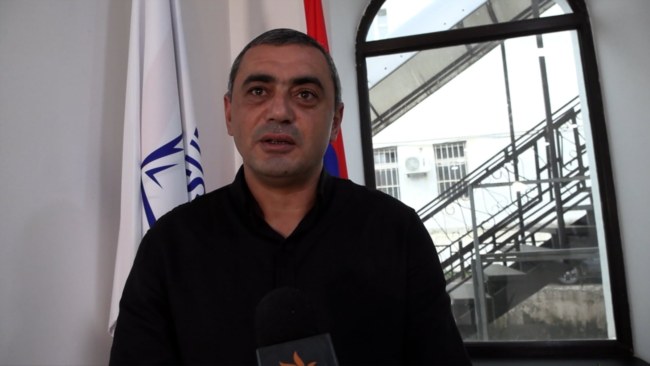 ადგილობრივ არჩევნებამდე რამდენიმე დღით ადრე სომხეთში ოპოზიციონერები დააკავეს