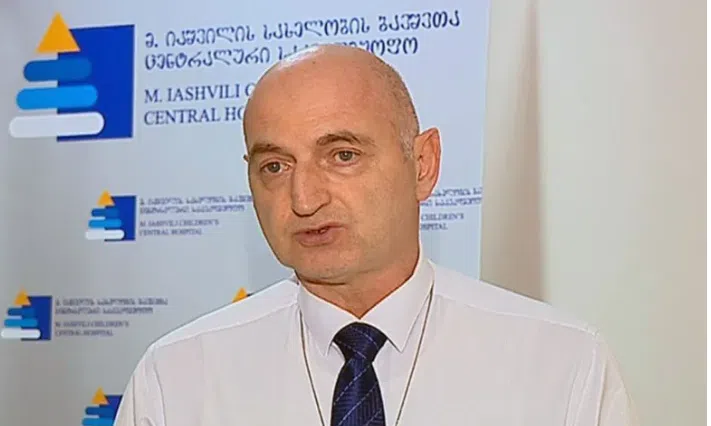 „კოკსაკის ვირუსი 5 წლამდე ასაკის ბავშვებში ყველაზე მეტად არის გავრცელებული და აქედან გამომდინარე, სწორედ ბაღშია მისი შემთხვევები ყველაზე მეტი" - ივანე ჩხაიძე