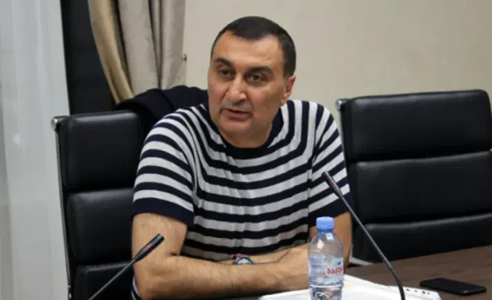 "თიკა რუხაძე რატომ გამოუშვა დათო დოიაშვილმა თეატრიდან?! რატომ შეჭამა ბადრი პატარკაციშვილის ფულები?! ეს მოღალატე მოგვიყვანა მამუკა მდინარაძემ და დაგვასვა თავზე" - დავით ოქიტაშვილი